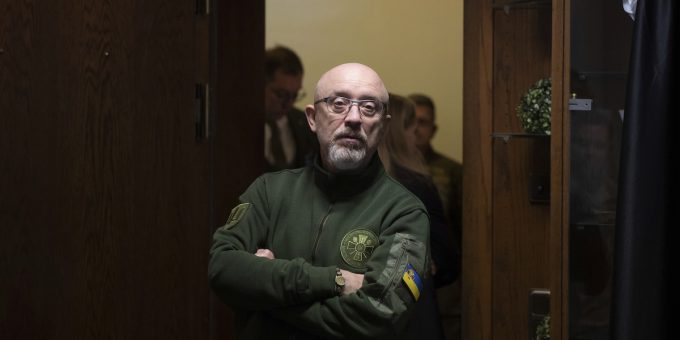 A sostituzione del ministro della Difesa ucraino durante l'avanzata della controffensiva con la Russia