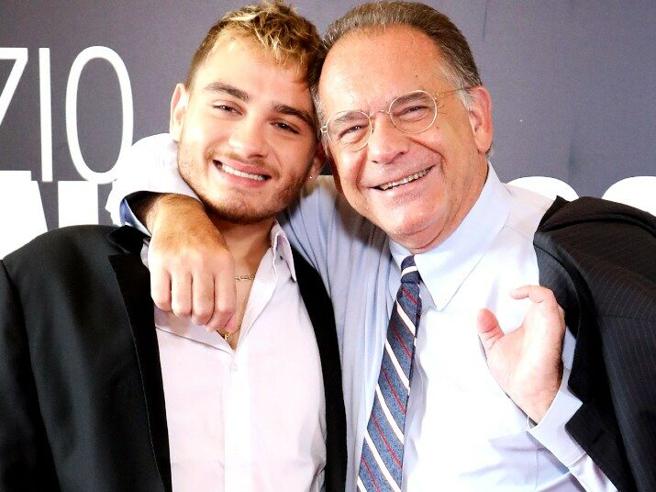 Alessandro Cecchi Paone e Simone Antolini si sposano: la cerimonia con Emma Bonino suscita interesse pubblico