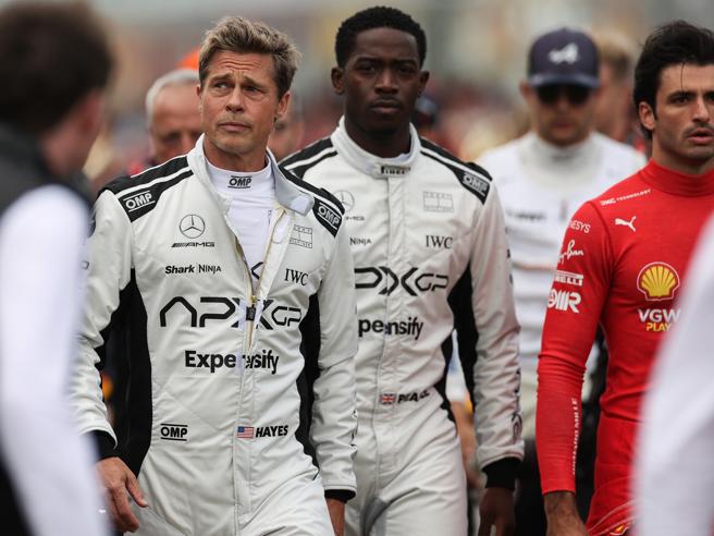 Brad Pitt scatena il delirio a Monza: la Formula 1 si trasforma in un set cinematografico