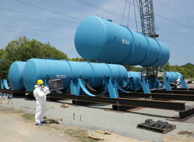 Crisi Fukushima: Giappone scaricherà acque radioattive in mare, tensione tra Cina e Hong Kong