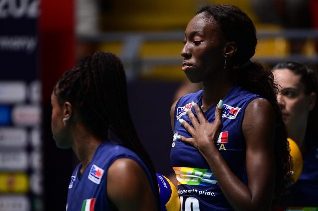 Crisi interna nella Nazionale di pallavolo femminile: Paola Egonu svela problemi e lascia la squadra