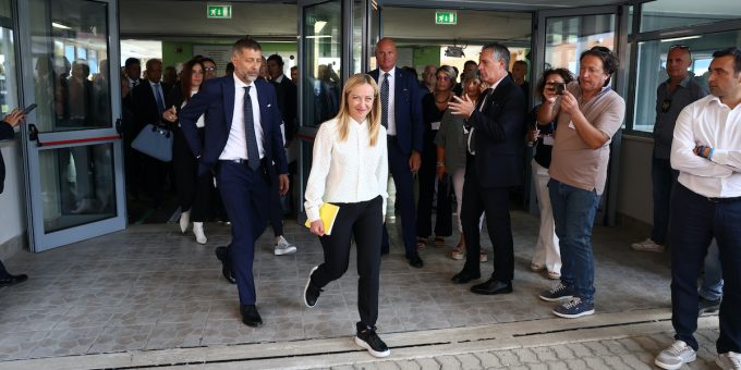 Fratelli d'Italia a Caivano: preoccupazione per l'accoglienza di Giorgia Meloni, polemiche sul Parco Verde e chat imbarazzante