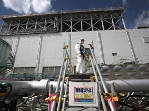 Fukushima rilascia acqua radioattiva nell'oceano Pacifico: preoccupazioni globali e reazioni contrastanti