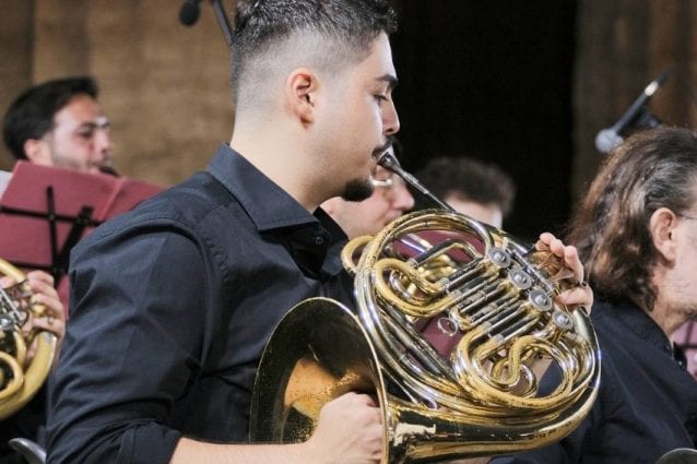 Giorgia Meloni denuncia il fallimento dello Stato a Caivano: visita al Parco Verde e lotta all'ipocrisia italiana