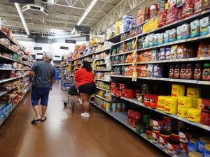 Indagine Altroconsumo: i supermercati più convenienti per risparmiare fino a 3.455 euro l'anno