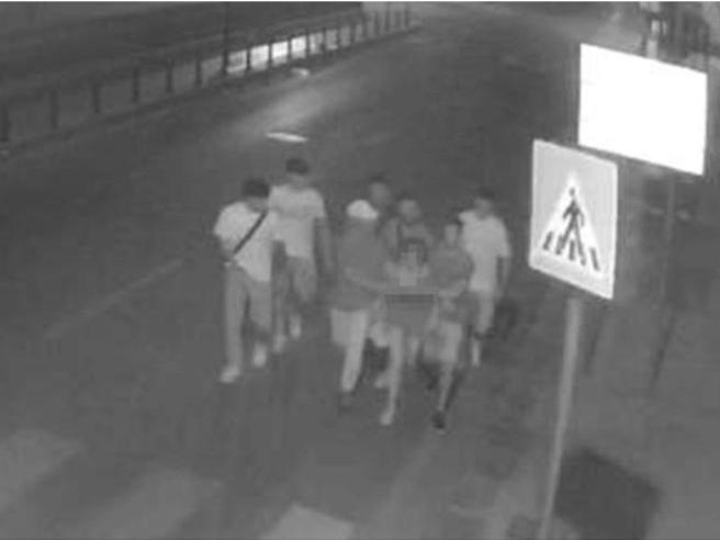 Indignazione e solidarietà: ragazza stuprata a Palermo, rifugio in comunità protetta e appello di Mannoia e Bertè per la giustizia