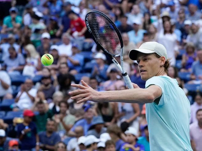 Jannik Sinner e Federico Arnaldi trionfano agli US Open: ai quarti di finale con grinta e determinazione