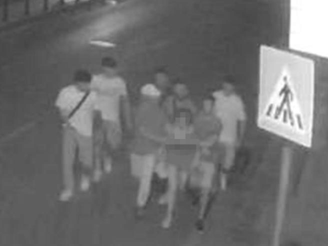 L'indignazione cresce per lo stupro di gruppo a Palermo: la Procura chiede la reimprigionamento del minorenne confessore