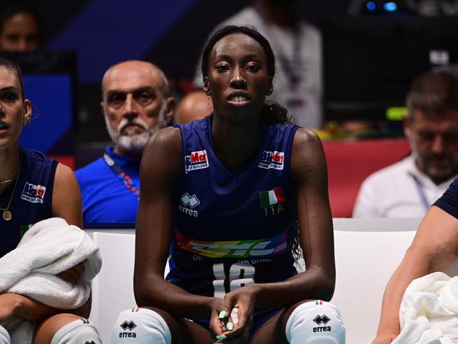 La partenza di Paola Egonu dalla Nazionale: uno spettro di crisi avvolge la pallavolo femminile
