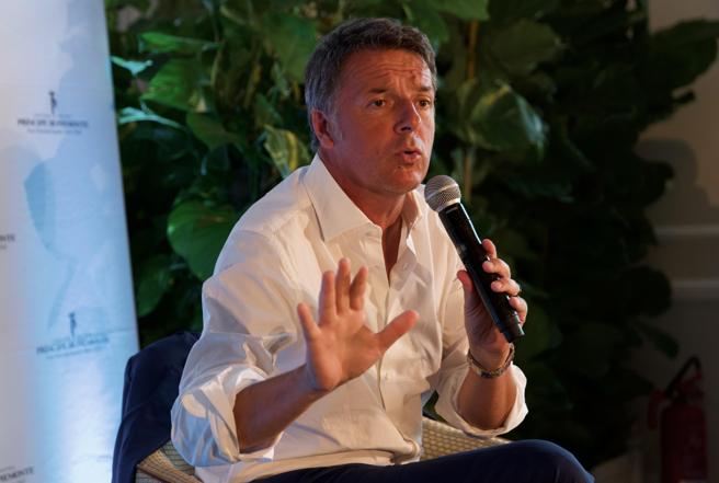 Matteo Renzi si candida alle Europee 2024 con 'Il Centro': la sfida ai partiti principali e ai sovranisti