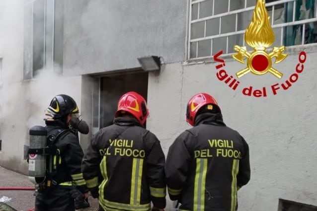 Misteriosa intossicazione negli uffici di Yoox a Milano: evacuati 50 dipendenti