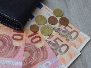 Nuove politiche per la natalità: vantaggi fiscali e sostegno alle famiglie con tre figli