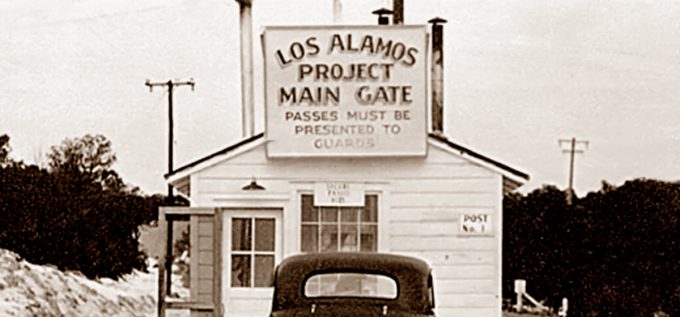 Oppenheimer: i protagonisti, le curiosità e il giudizio critico: tutto quello che devi sapere!