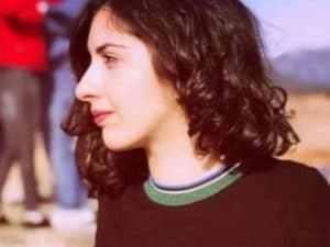 Tragedia in Sardegna: giovane aspirante medico uccisa da un albero in spiaggia