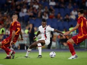 Vittoria Milan nel derby contro la Roma, crisi per Mourinho e esordio sfortunato di Lukaku