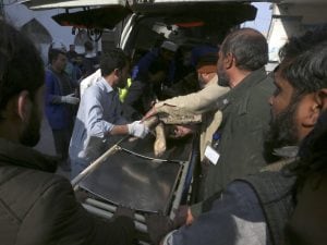 Attacco suicida in Pakistan causa 52 morti e 60 feriti