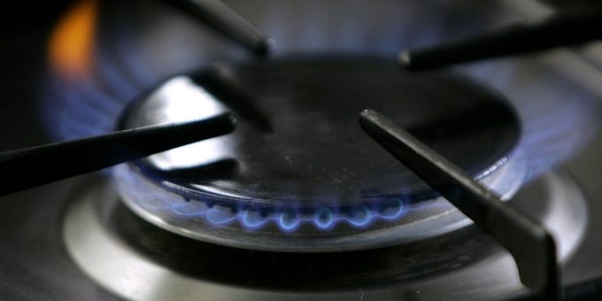 Aumento bollette del gas nel mese di agosto: famiglie italiane dovranno pagare di più per l'energia consumata
