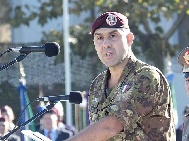 Il generale Vannacci ottiene l'attenzione del ministro Crosetto: l'incontro che fa scalpore