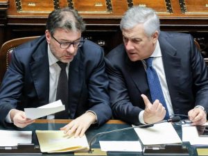 Il governo italiano valuta eliminare la tassa sugli extraprofitti bancari