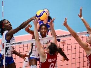 Incontri sportivi internazionali: l'Italia trionfa nel volley femminile agli Europei e si prepara per la sfida all'Estonia