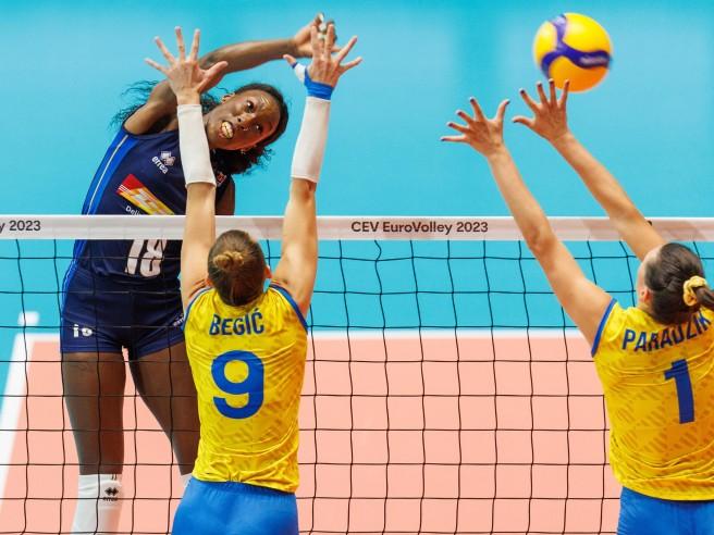 Italia domina agli Europei 2023: vittoria contro la Bosnia e qualificazione agli ottavi di finale