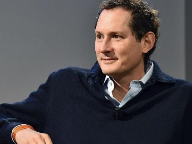John Elkann si dimette dalla presidenza di Giovanni Agnelli Bv, lasciando spazio a importanti cambiamenti aziendali
