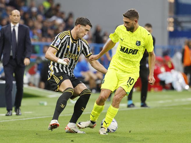 Juventus subisce pesante sconfitta 4-2 contro Sassuolo: autogol e papera di Szczesny