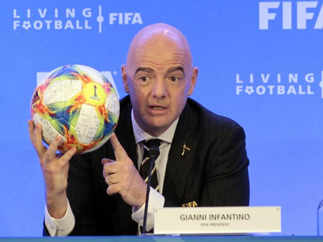 Mondiali di calcio 2030: Sud America, Marocco, Spagna e Portogallo