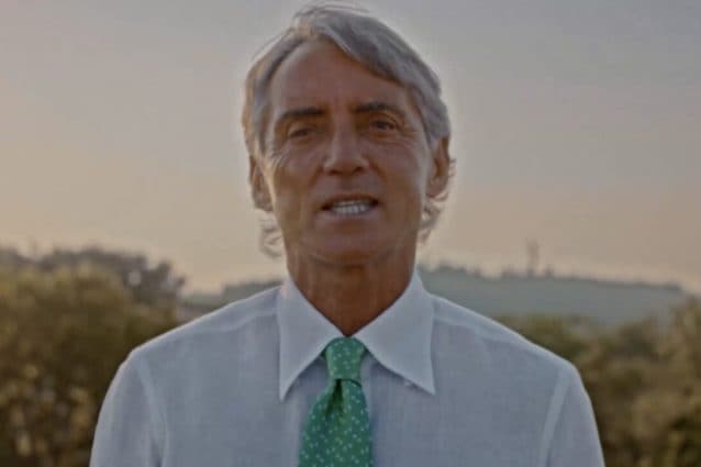 Roberto Mancini: l'ex allenatore della Nazionale italiana alla guida del calcio saudita, 30 milioni all'anno