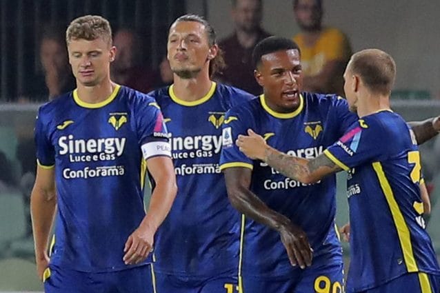 Roma battuta dal Verona, Dybala infortunato: Mourinho preoccupato nella giornata di Serie A