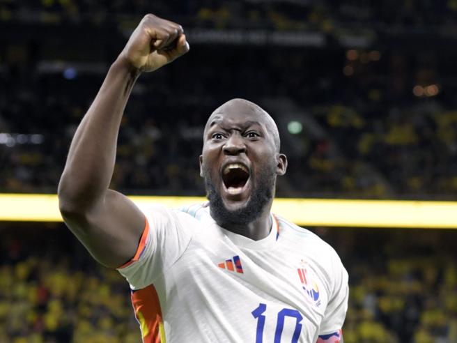 Romelu Lukaku è finalmente arrivato a Roma: l'attaccante belga sbarca nella Capitale!