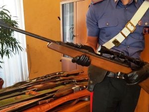 Sette feriti in sparatoria da auto a San Felice Circeo