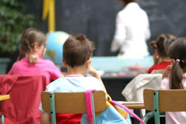 Terremoto Campi Flegrei: Scuole a Pozzuoli Riaprono Dopo Controlli